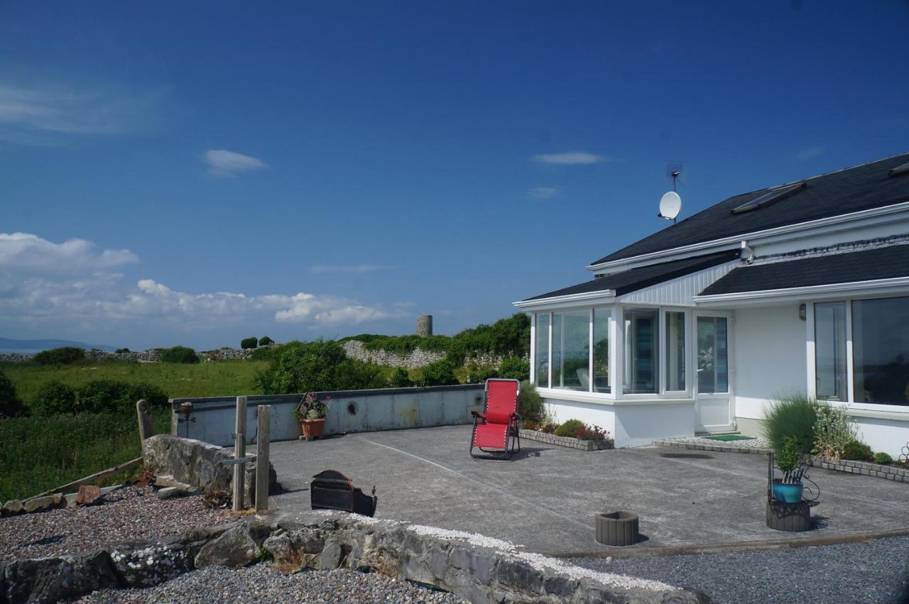 Tower Beach Galway Buitenkant foto